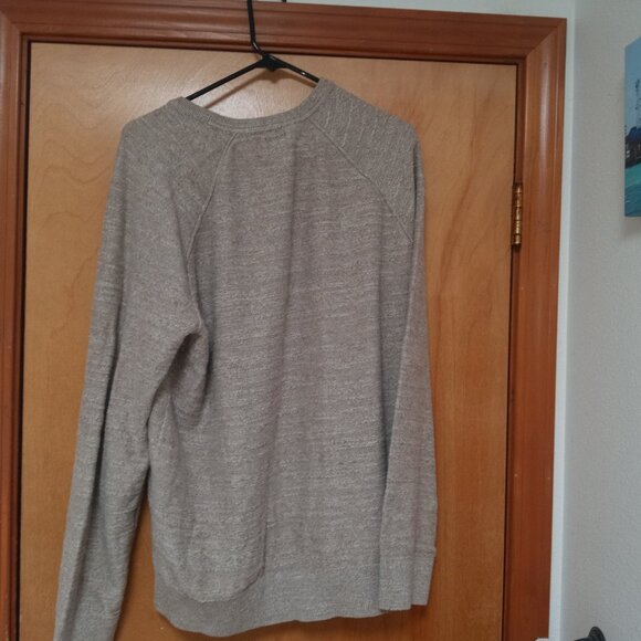 Gap Lightweight Sweater - Picture 3 of 3